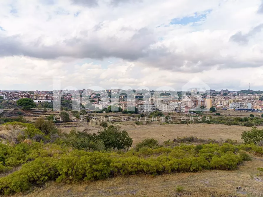 Immagine 16 di Appartamento in vendita  a Catania