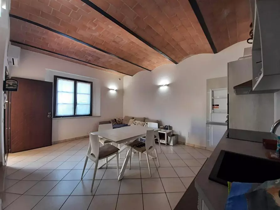 Immagine 3 di Appartamento in vendita  a Rosignano Marittimo