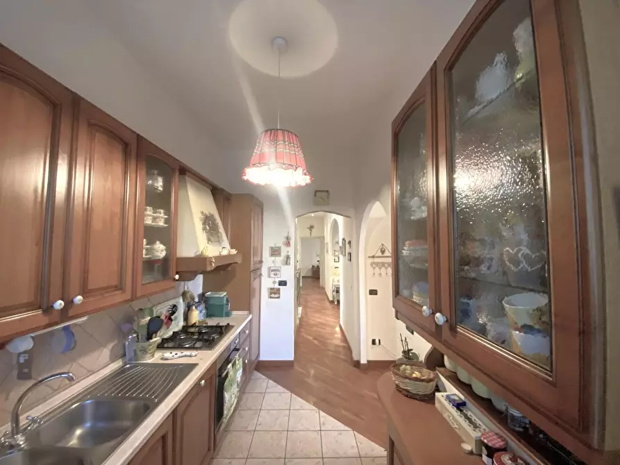 Immagine 17 di Appartamento in vendita  a Cascina