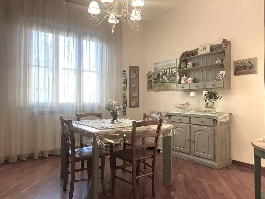 Immagine 23 di Appartamento in vendita  a Cascina