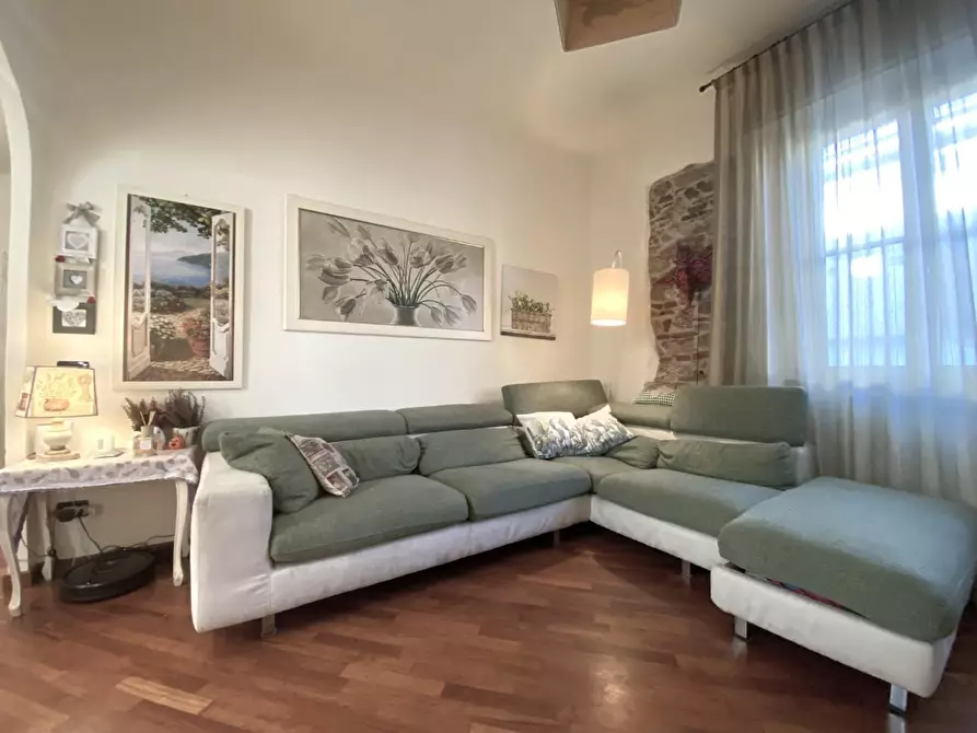 Immagine 7 di Appartamento in vendita  a Cascina