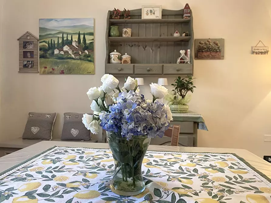 Immagine 21 di Appartamento in vendita  a Cascina