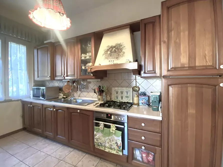 Immagine 13 di Appartamento in vendita  a Cascina