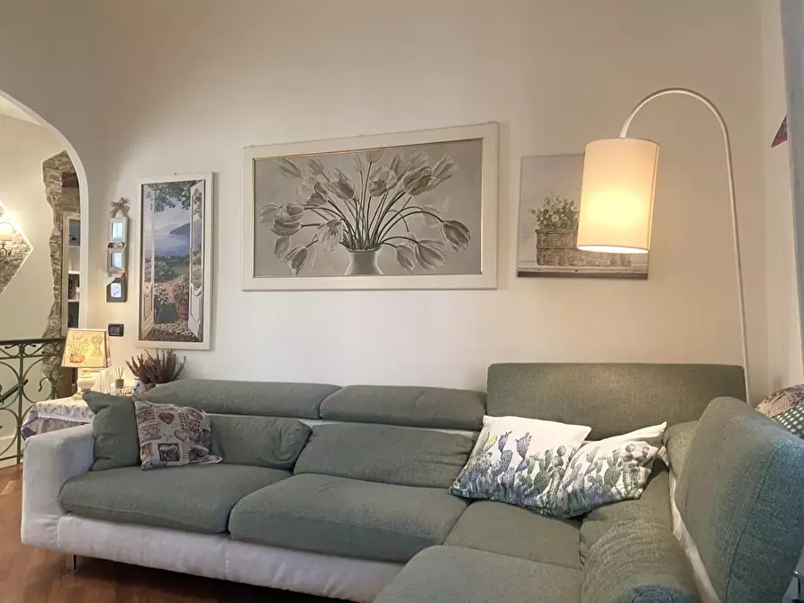 Immagine 6 di Appartamento in vendita  a Cascina