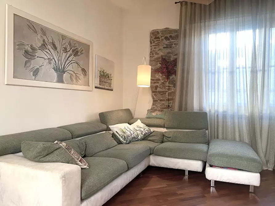 Immagine 11 di Appartamento in vendita  a Cascina