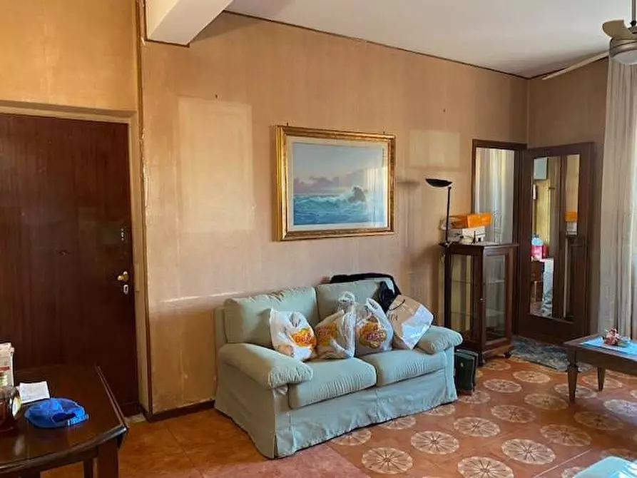 Immagine 5 di Appartamento in vendita  a Cascina