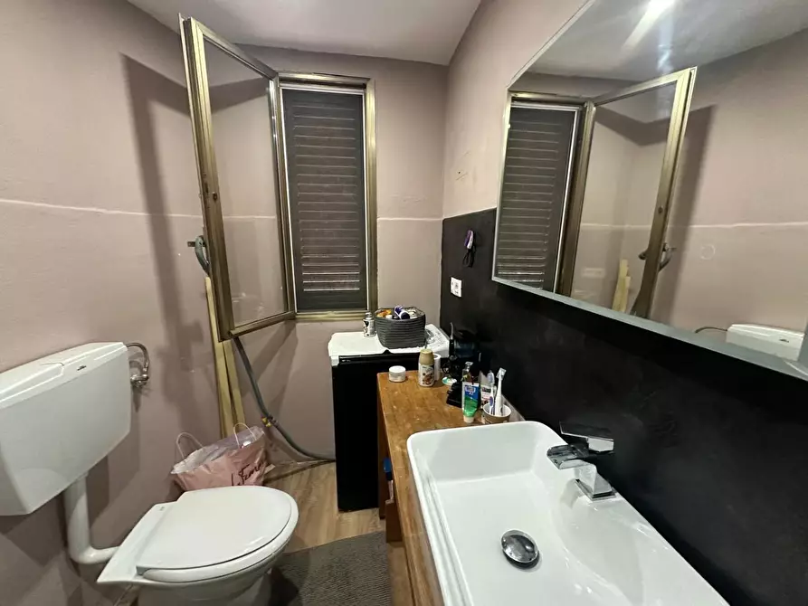 Immagine 29 di Terratetto in vendita  a Castelnuovo Magra