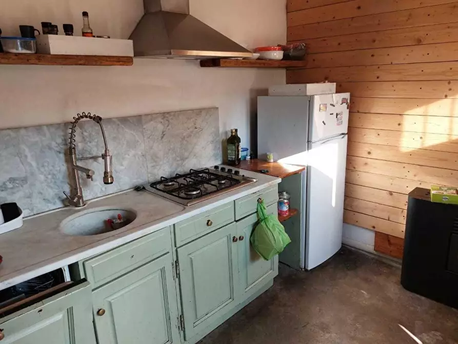 Immagine 5 di Terratetto in vendita  a Castelnuovo Magra