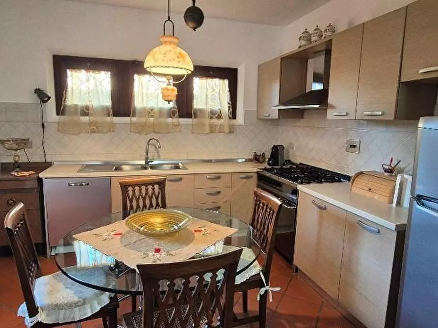 Immagine 12 di Casa trifamiliare in affitto  a Cascina