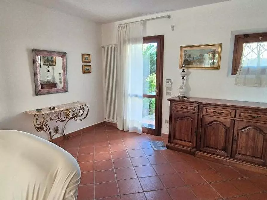 Immagine 7 di Casa trifamiliare in affitto  a Cascina