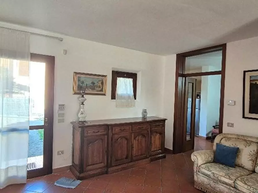 Immagine 3 di Casa trifamiliare in affitto  a Cascina