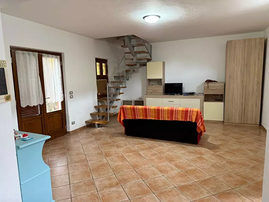 Immagine 9 di Casa bifamiliare in vendita  a Pietrasanta