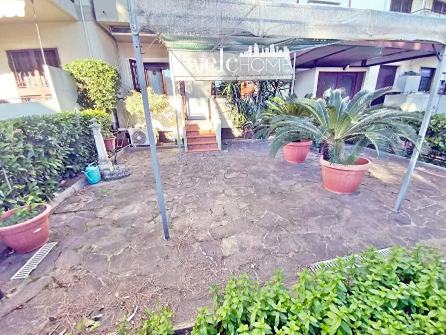 Immagine 1 di Appartamento in vendita  a Firenze