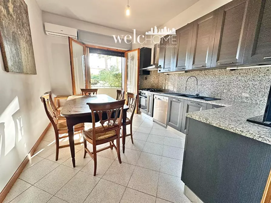 Immagine 9 di Appartamento in vendita  a Firenze