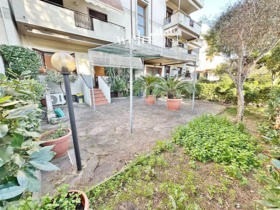 Immagine 2 di Appartamento in vendita  a Firenze