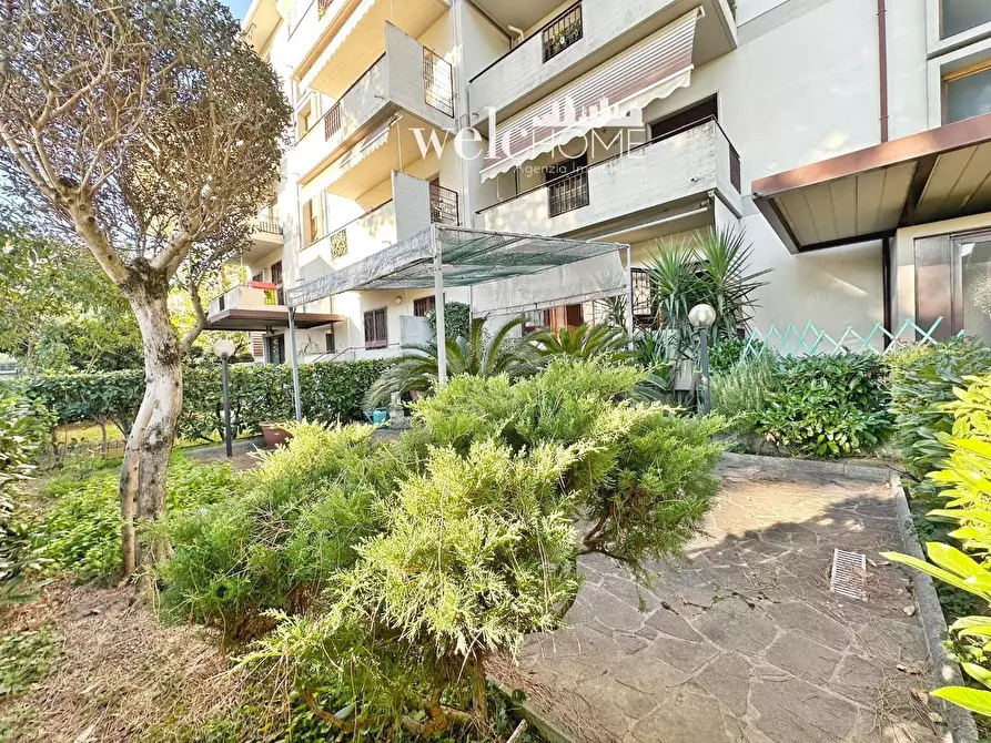 Immagine 3 di Appartamento in vendita  a Firenze