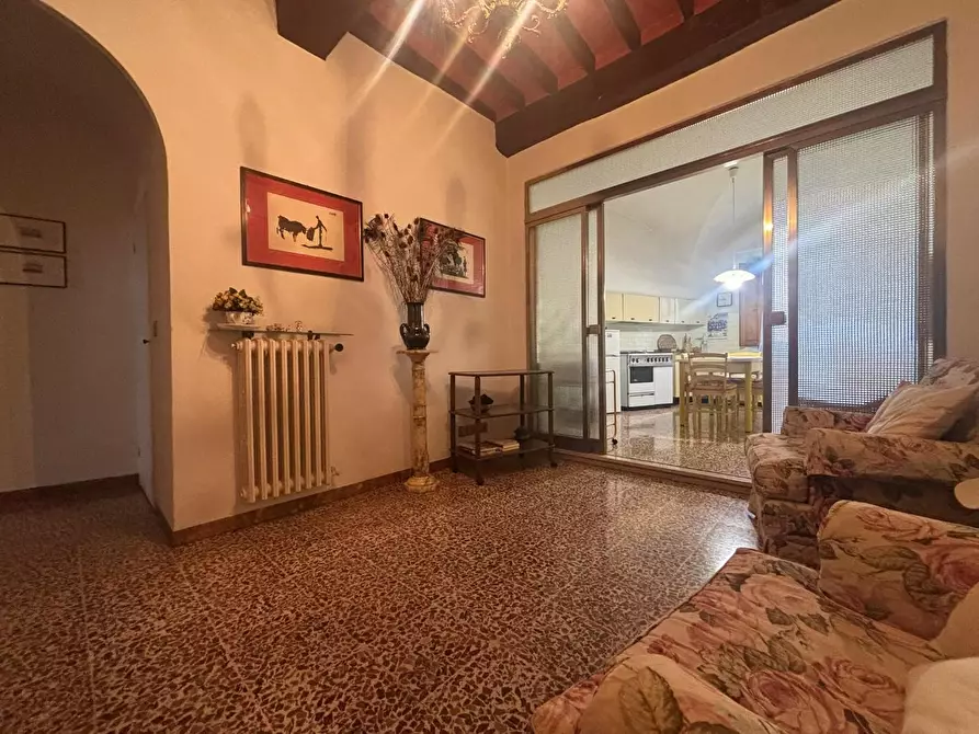 Immagine 8 di Appartamento in vendita  a Volterra
