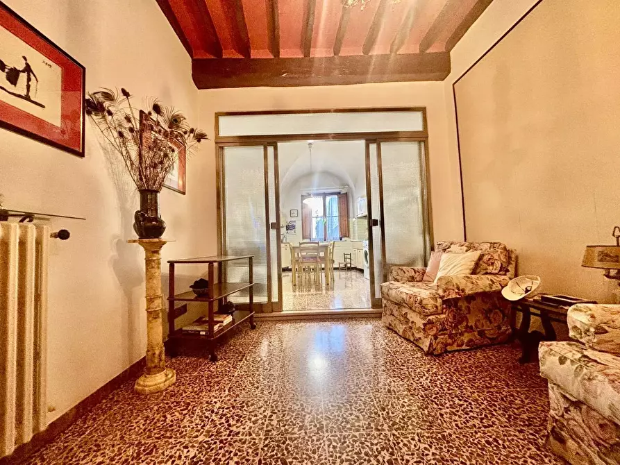 Immagine 5 di Appartamento in vendita  a Volterra