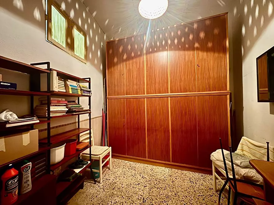 Immagine 17 di Appartamento in vendita  a Volterra