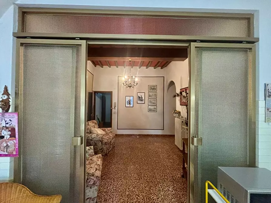 Immagine 12 di Appartamento in vendita  a Volterra