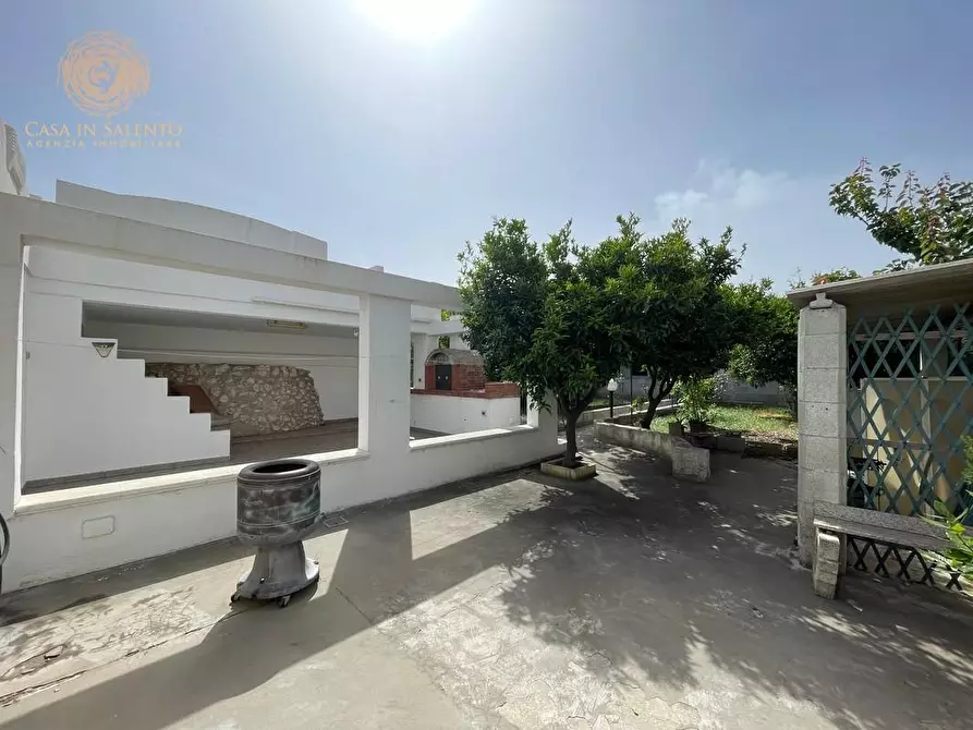 Immagine 25 di Villa in vendita  a Gagliano Del Capo