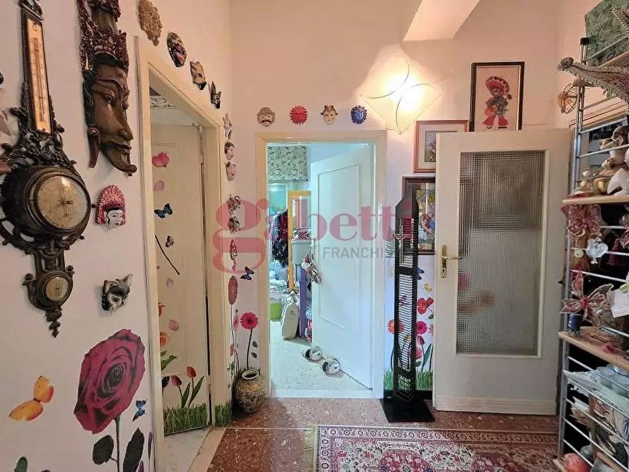 Immagine 11 di Appartamento in vendita  a Pisa