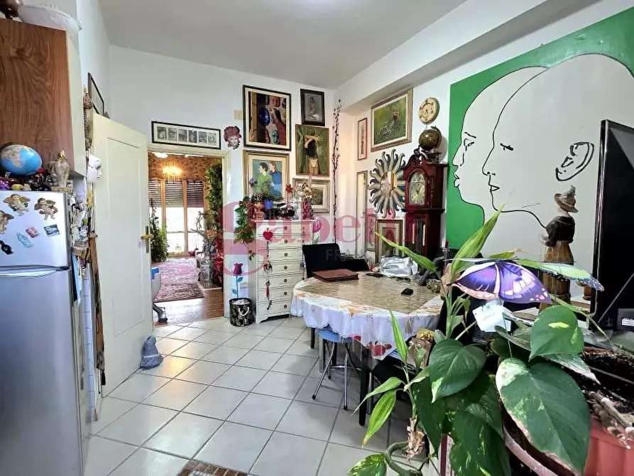 Immagine 2 di Appartamento in vendita  a Pisa