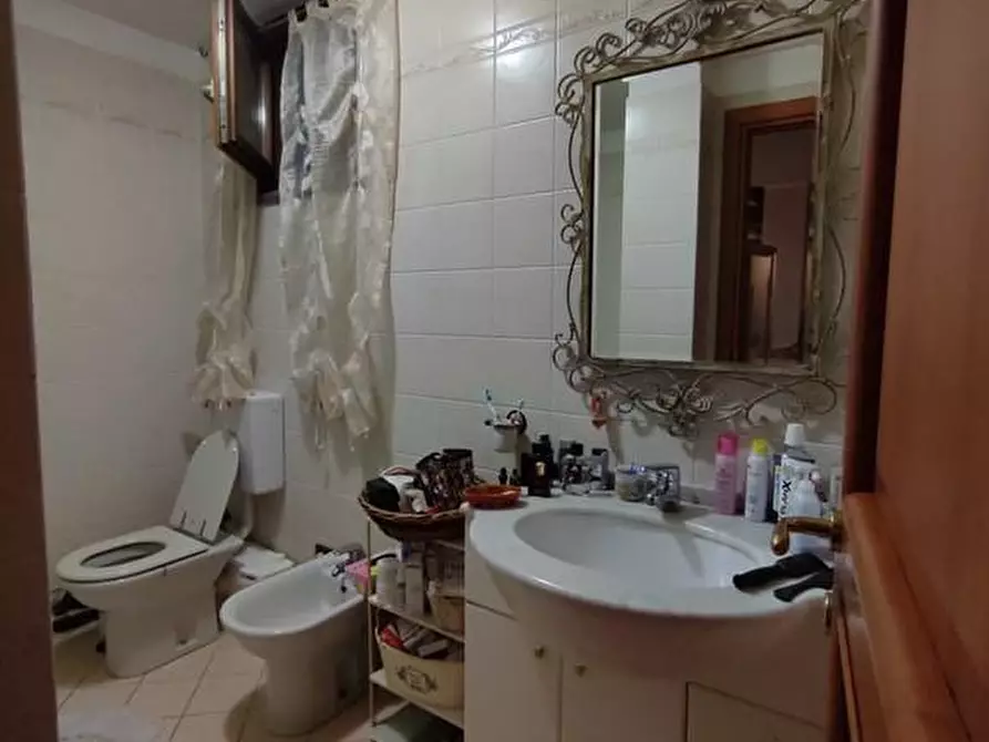 Immagine 34 di Casa semindipendente in vendita  a Castelnuovo Magra