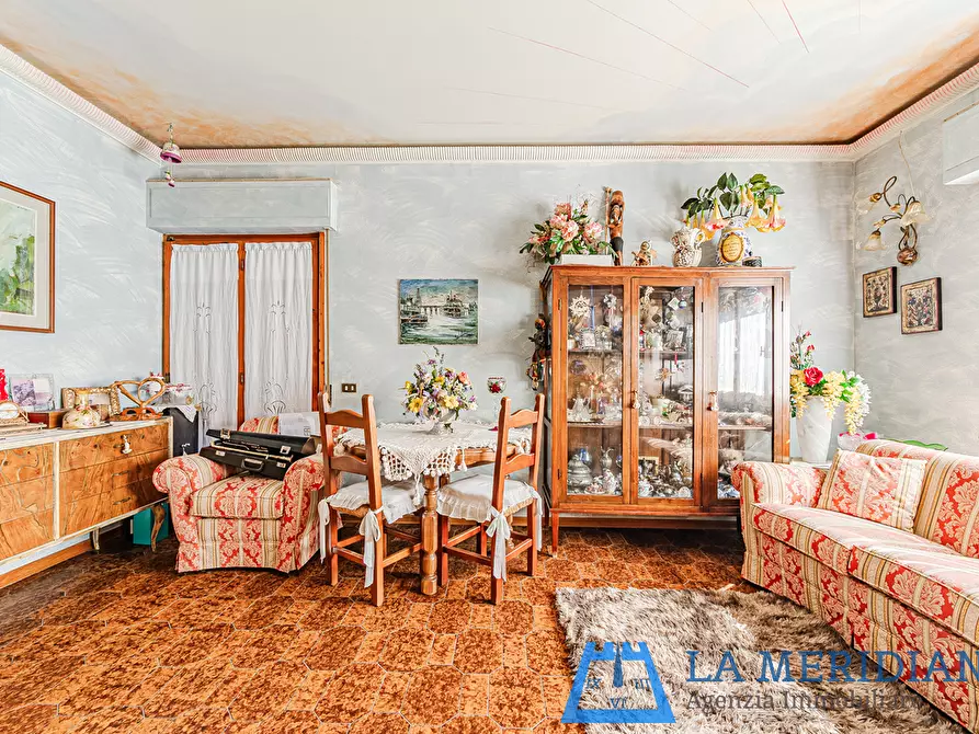 Immagine 5 di Appartamento in vendita  a Lamporecchio