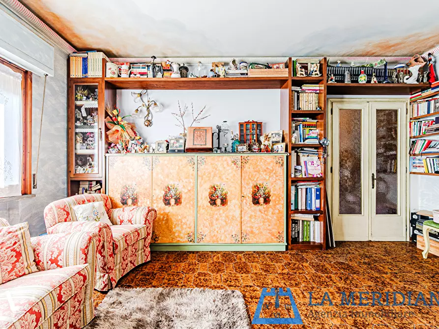 Immagine 2 di Appartamento in vendita  a Lamporecchio