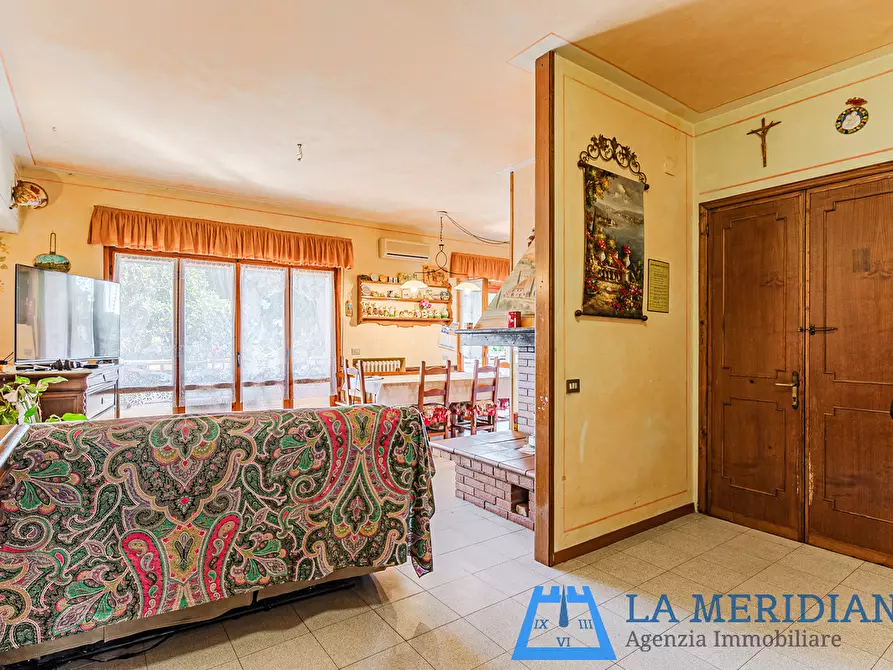 Immagine 20 di Appartamento in vendita  a Lamporecchio