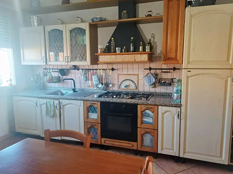 Immagine 5 di Appartamento in vendita  a Cascina