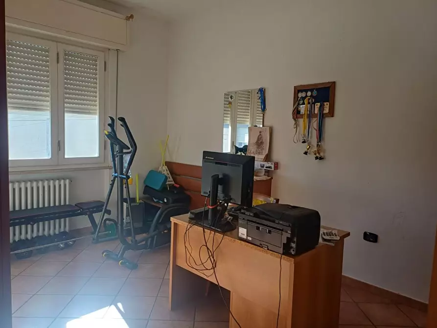 Immagine 15 di Appartamento in vendita  a Cascina