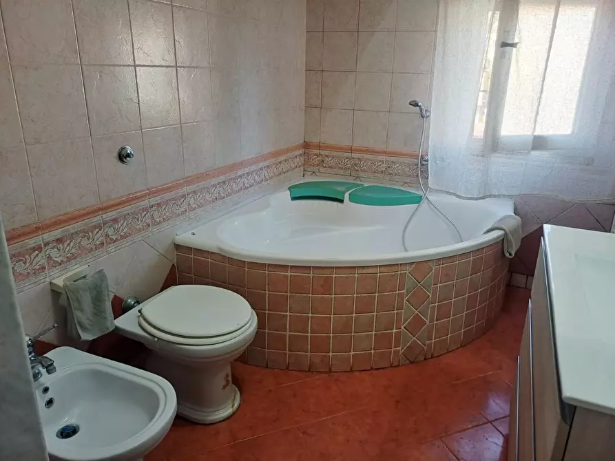 Immagine 11 di Appartamento in vendita  a Cascina