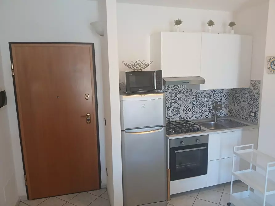 Immagine 8 di Appartamento in affitto  a Pisa