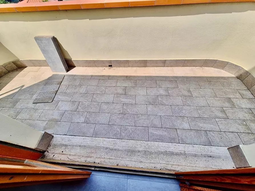 Immagine 12 di Appartamento in vendita  a Pisa