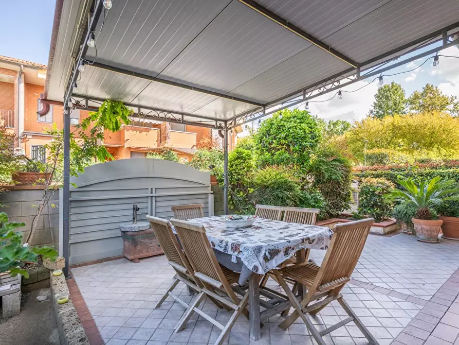 Immagine 4 di Villetta a schiera in vendita  a Cascina