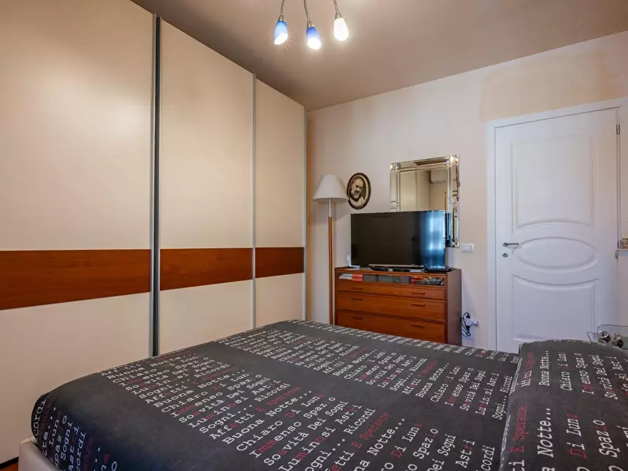 Immagine 18 di Villetta a schiera in vendita  a Cascina