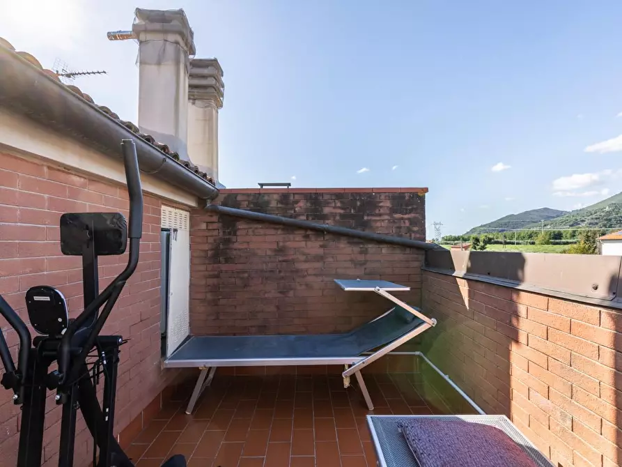 Immagine 32 di Villetta a schiera in vendita  a Cascina