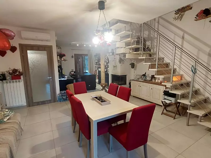 Immagine 5 di Villetta a schiera in vendita  a Crespina Lorenzana