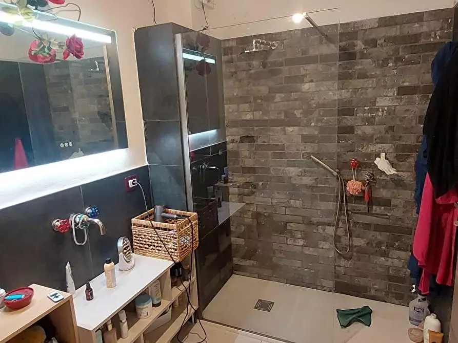 Immagine 17 di Villetta a schiera in vendita  a Crespina Lorenzana