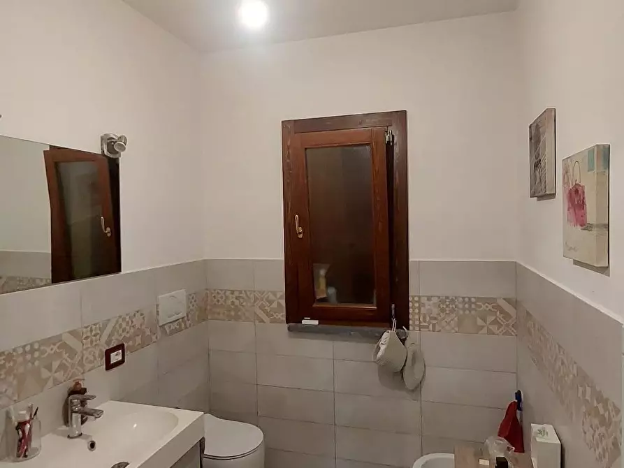 Immagine 12 di Villetta a schiera in vendita  a Crespina Lorenzana