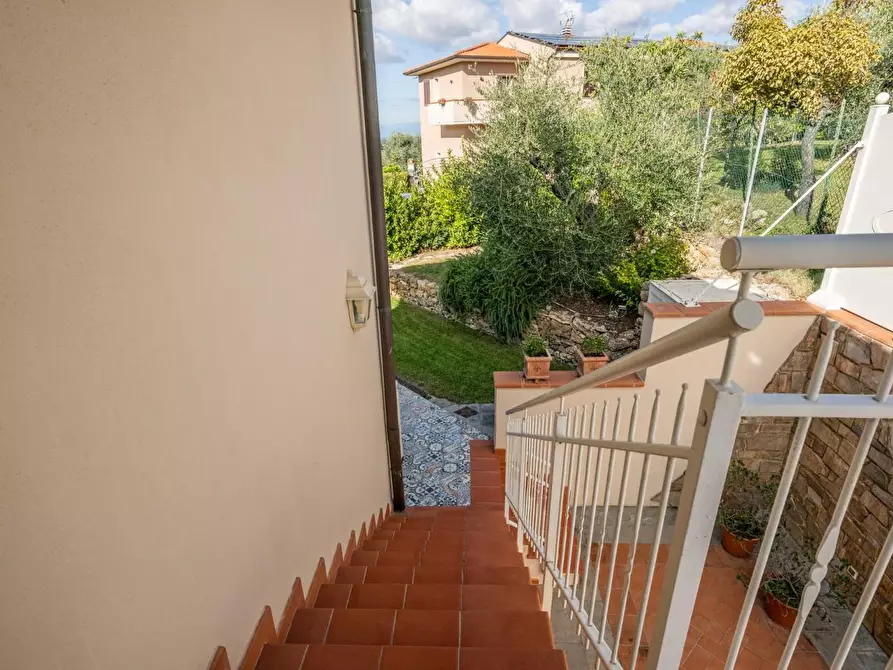 Immagine 63 di Villa in vendita  a Terricciola