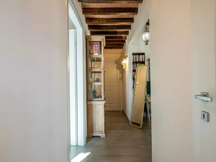 Immagine 34 di Villa in vendita  a Terricciola