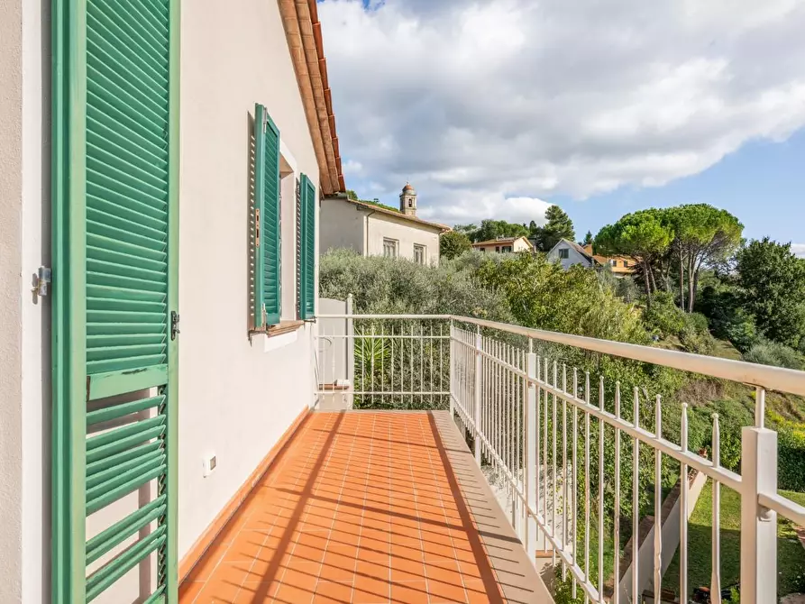 Immagine 51 di Villa in vendita  a Terricciola