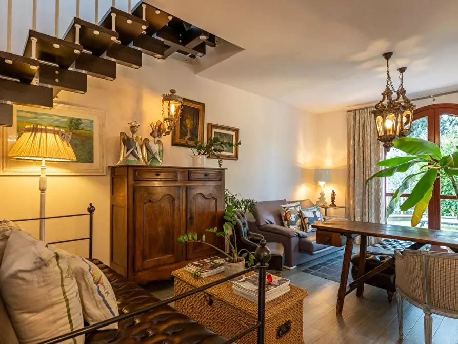 Immagine 19 di Villa in vendita  a Terricciola