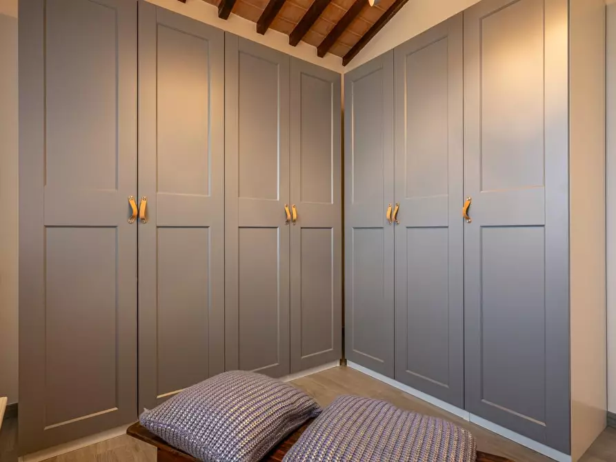 Immagine 43 di Villa in vendita  a Terricciola