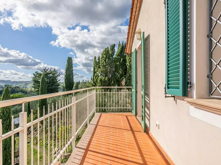 Immagine 42 di Villa in vendita  a Terricciola