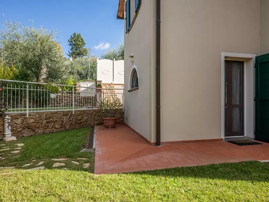 Immagine 48 di Villa in vendita  a Terricciola