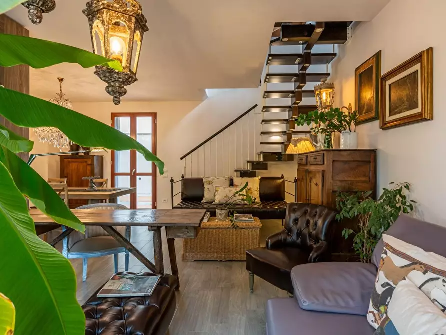 Immagine 24 di Villa in vendita  a Terricciola